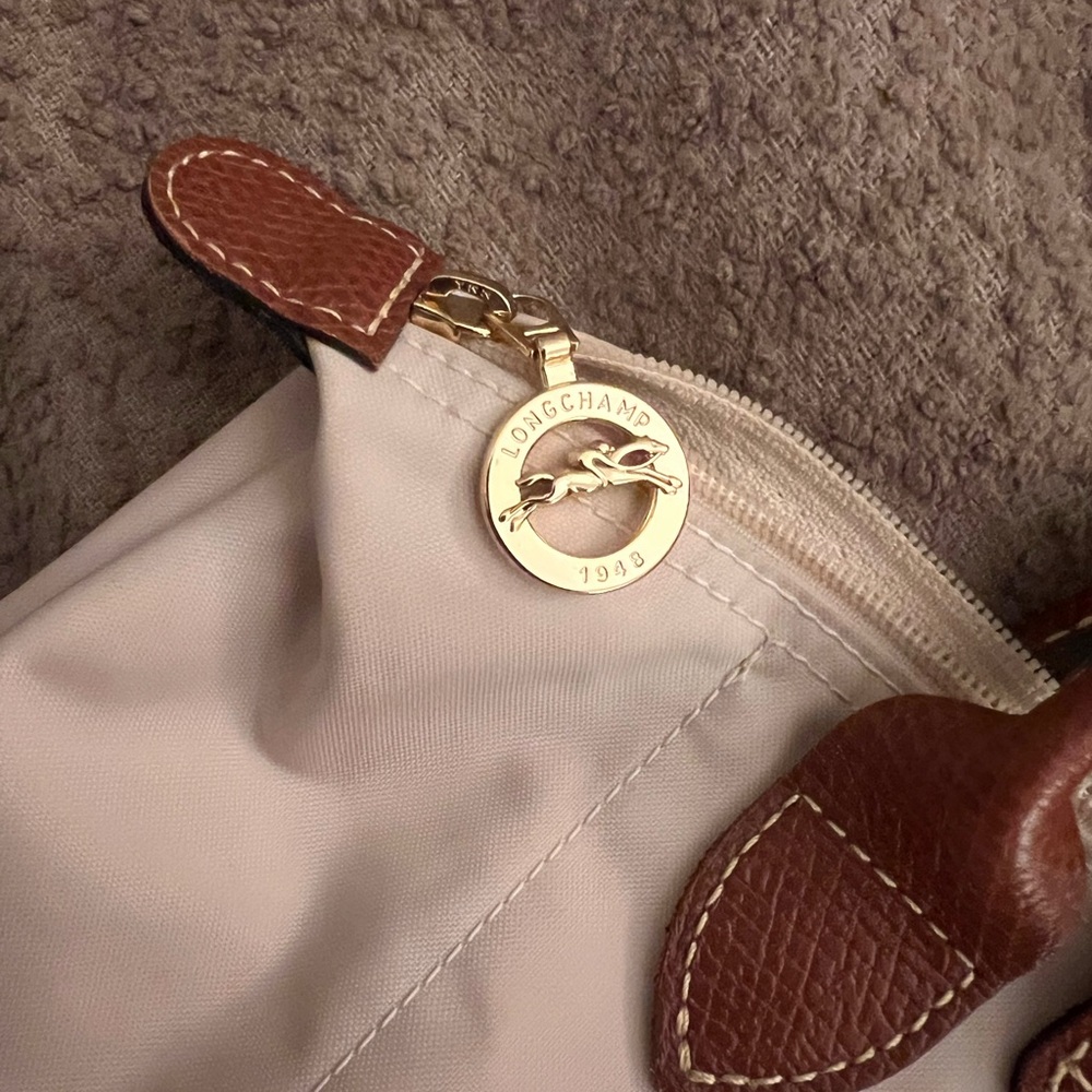 Longchamp Handbag - Picture 6 of 8